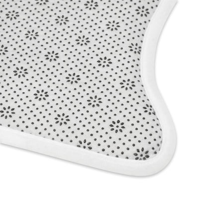 [Paws Design] - Personalized Premium Dog Feeding Mat — Non-Slip Absorbent (19" × 14")